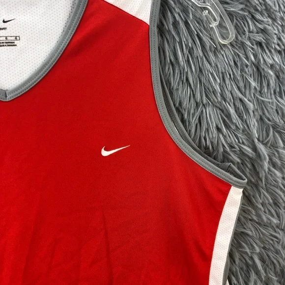 Nike Tank Top Boys Large Vneck Logo Athletic Workout Shirt Red White Gray Shirt - Picture 2 of 9